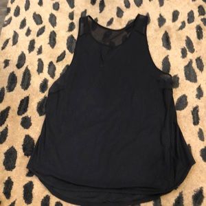 Lululemon mesh black top